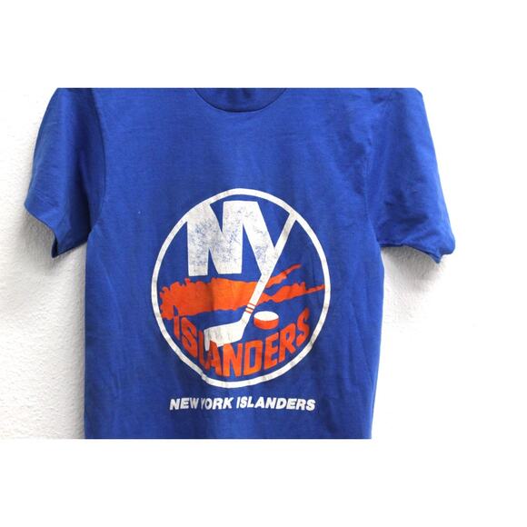 Vintage New York Islanders Hockey T Shirt Small - Picture 2 of 7
